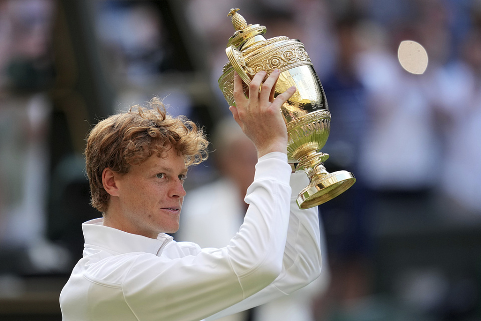 温网翻盘ATP总决赛，辛纳刷新纪录