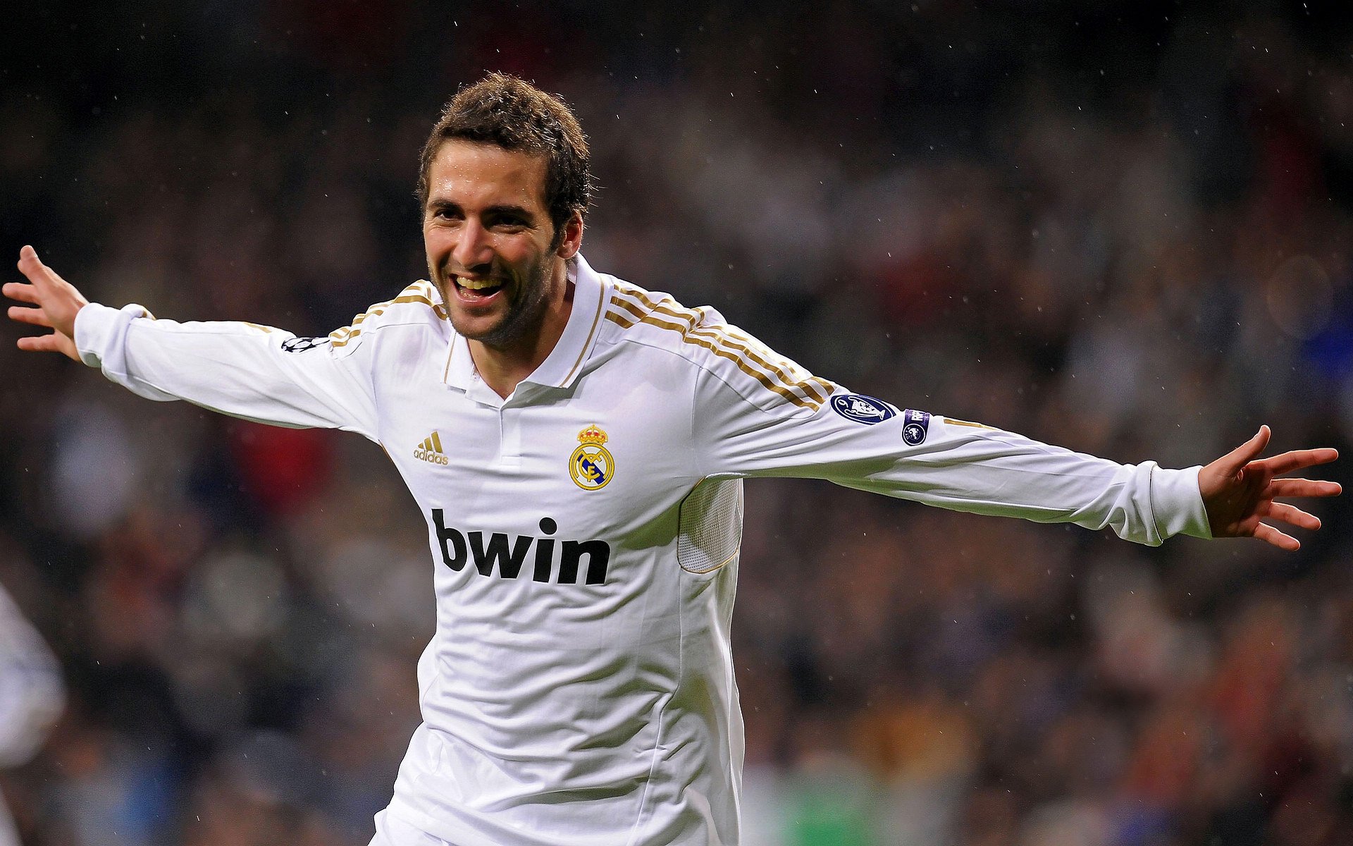 开云官网-防线之殇与新生，亚特兰大打穿马竞，阿拉巴在焦点战中完成自我证明