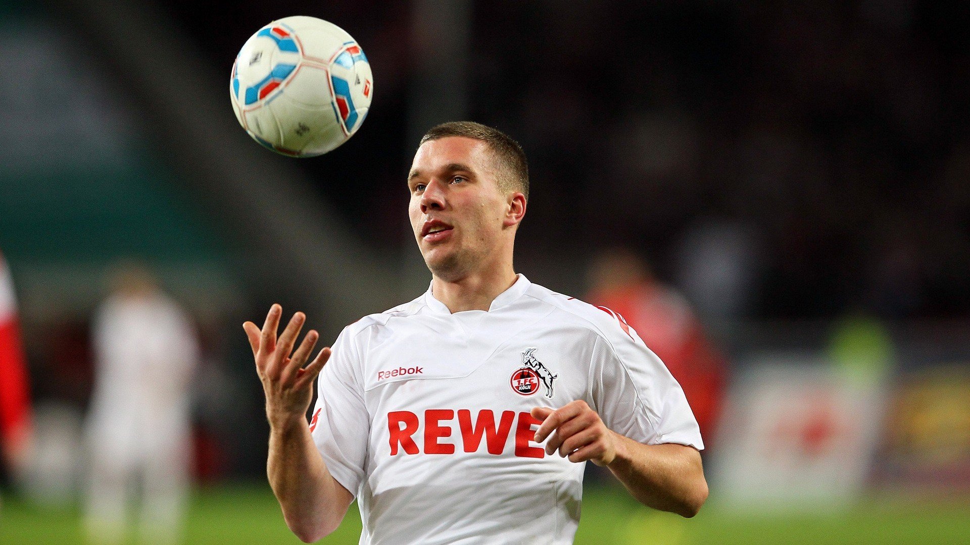 绿茵场上的地缘缩影，当土耳其钢铁洪流碾压乌克兰残阵